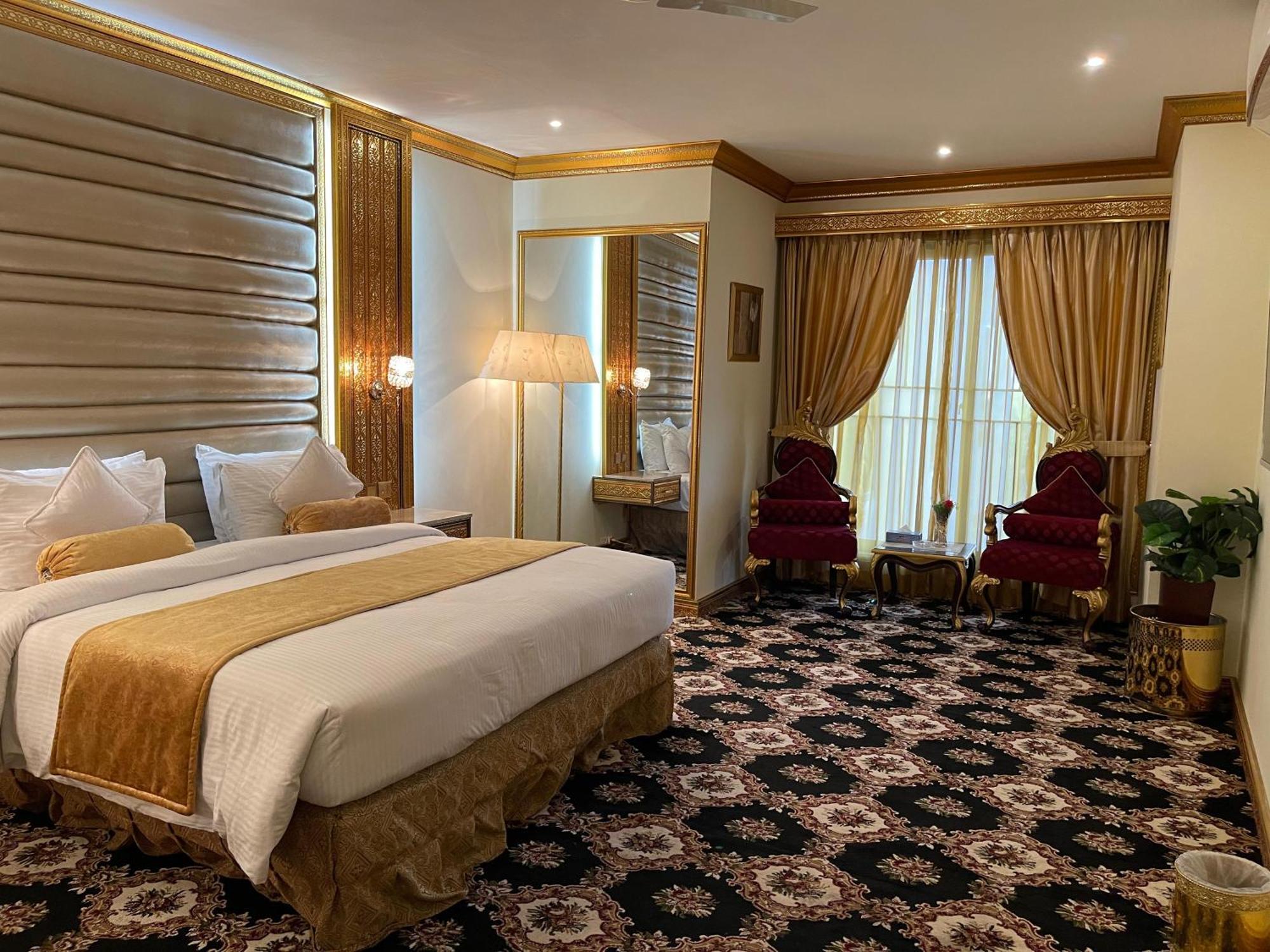 Indus Hotel Hyderabad Bagian luar foto