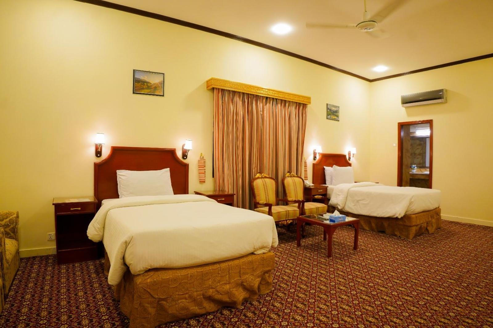 Indus Hotel Hyderabad Bagian luar foto