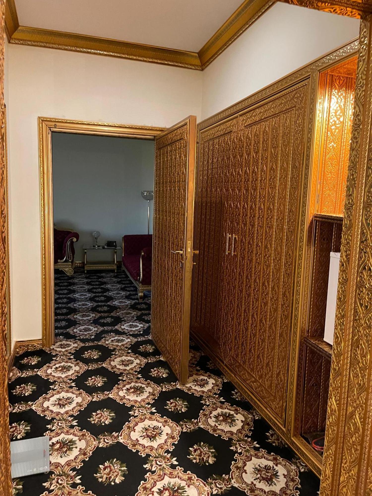 Indus Hotel Hyderabad Bagian luar foto