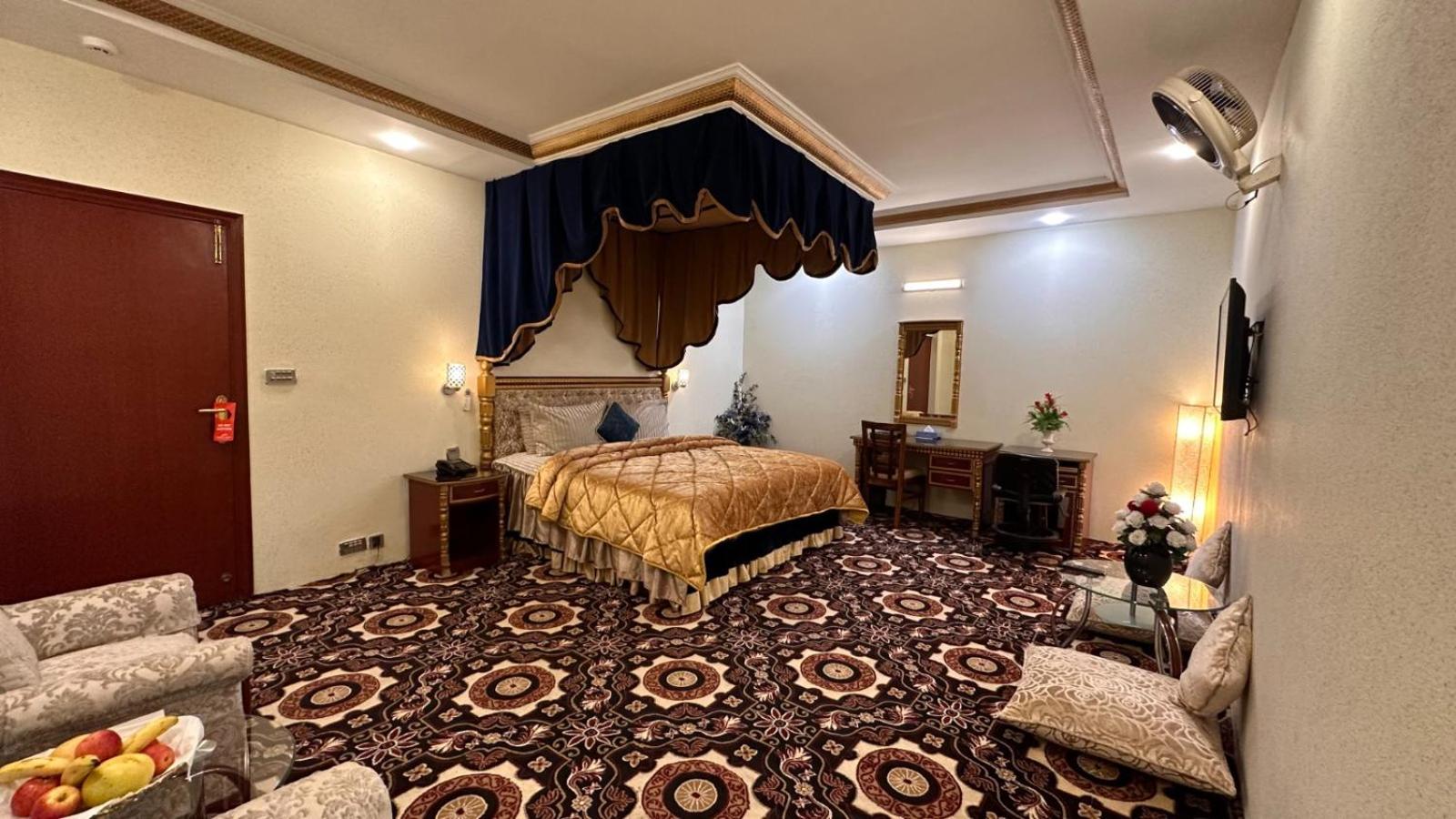 Indus Hotel Hyderabad Bagian luar foto