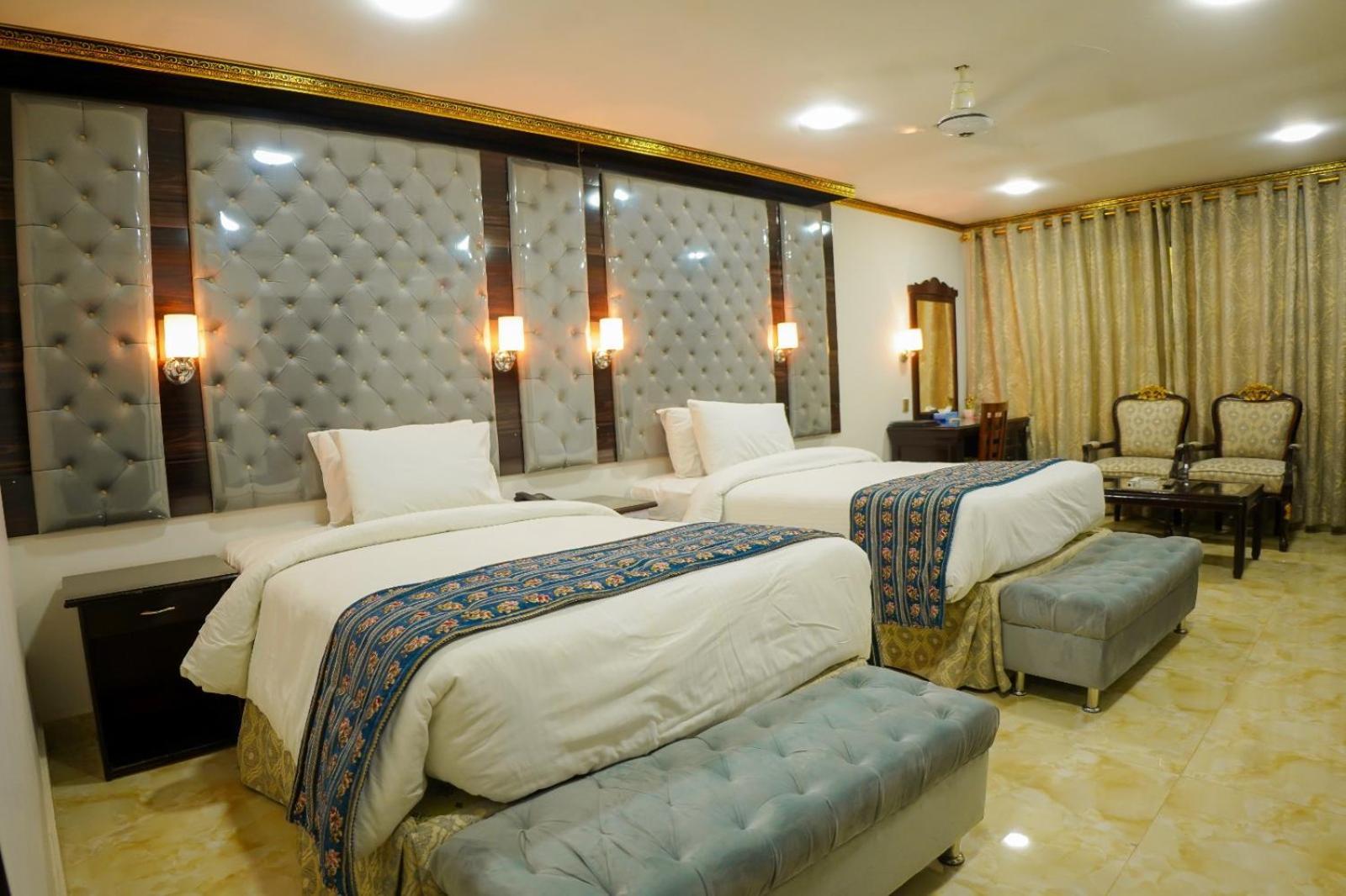 Indus Hotel Hyderabad Bagian luar foto