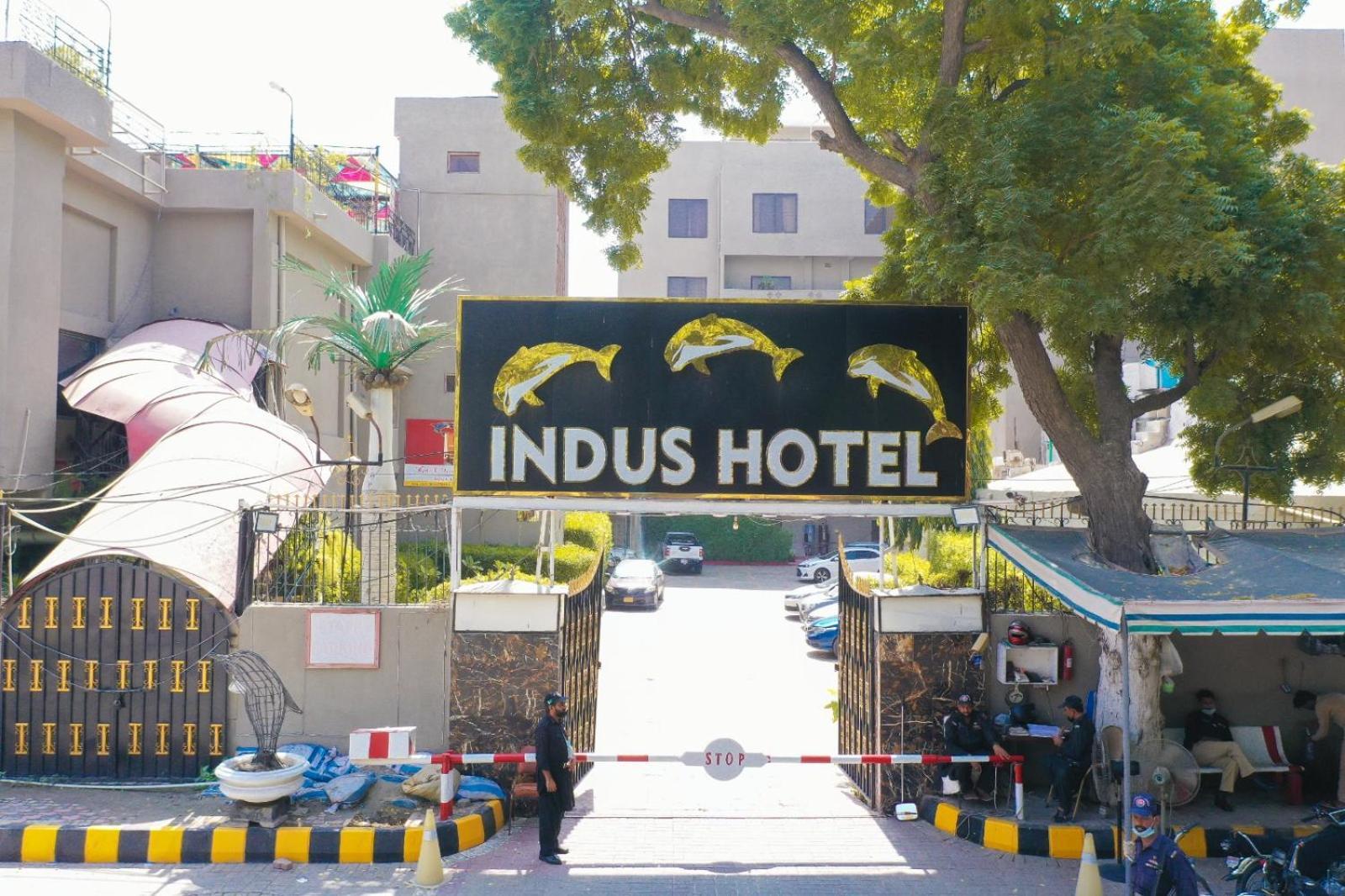 Indus Hotel Hyderabad Bagian luar foto