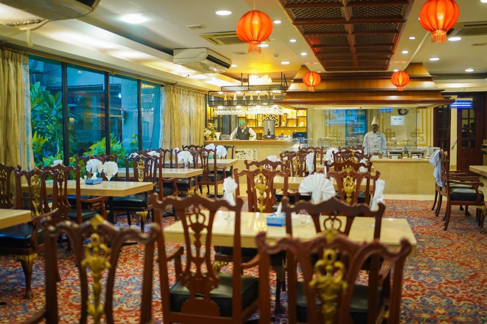Indus Hotel Hyderabad Bagian luar foto