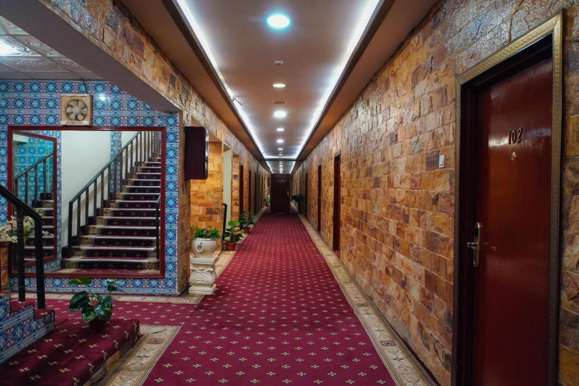 Indus Hotel Hyderabad Bagian luar foto
