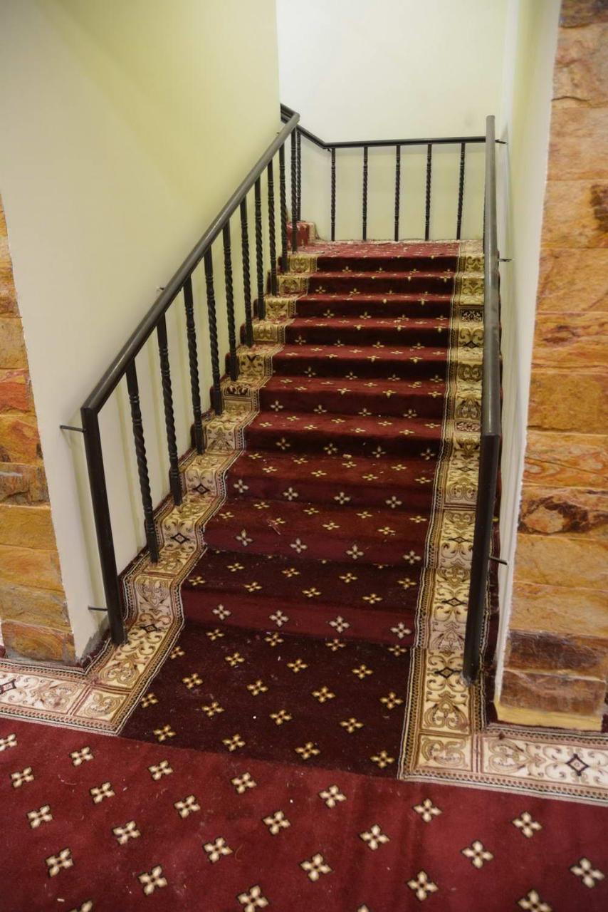 Indus Hotel Hyderabad Bagian luar foto