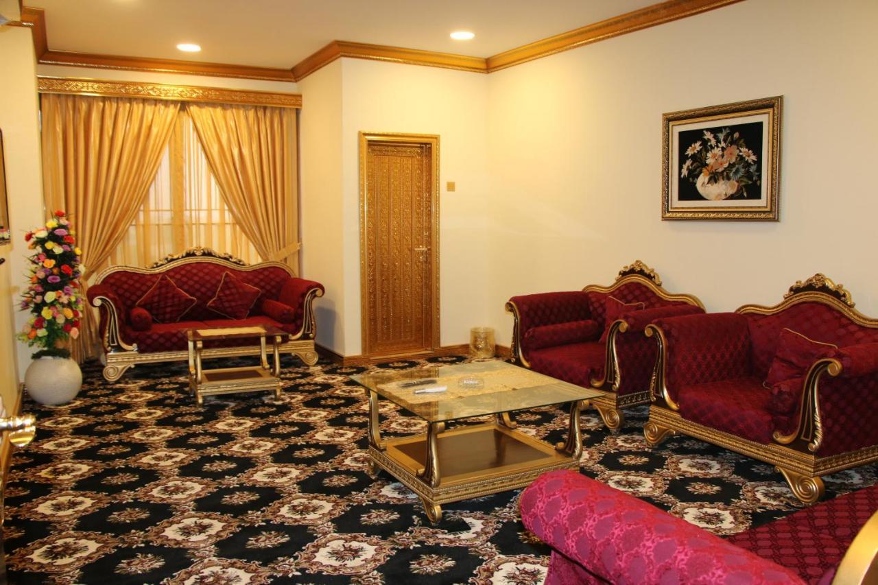 Indus Hotel Hyderabad Bagian luar foto