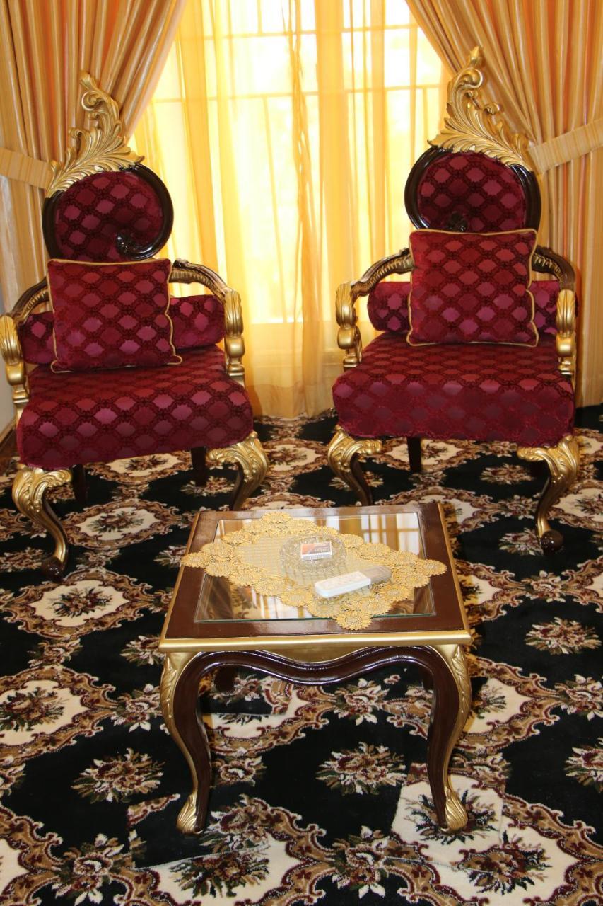 Indus Hotel Hyderabad Bagian luar foto